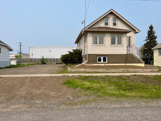 Photo 29 of 630 Winnipeg Avenue, Thunder Bay, Court / Cumberland — HOMEH