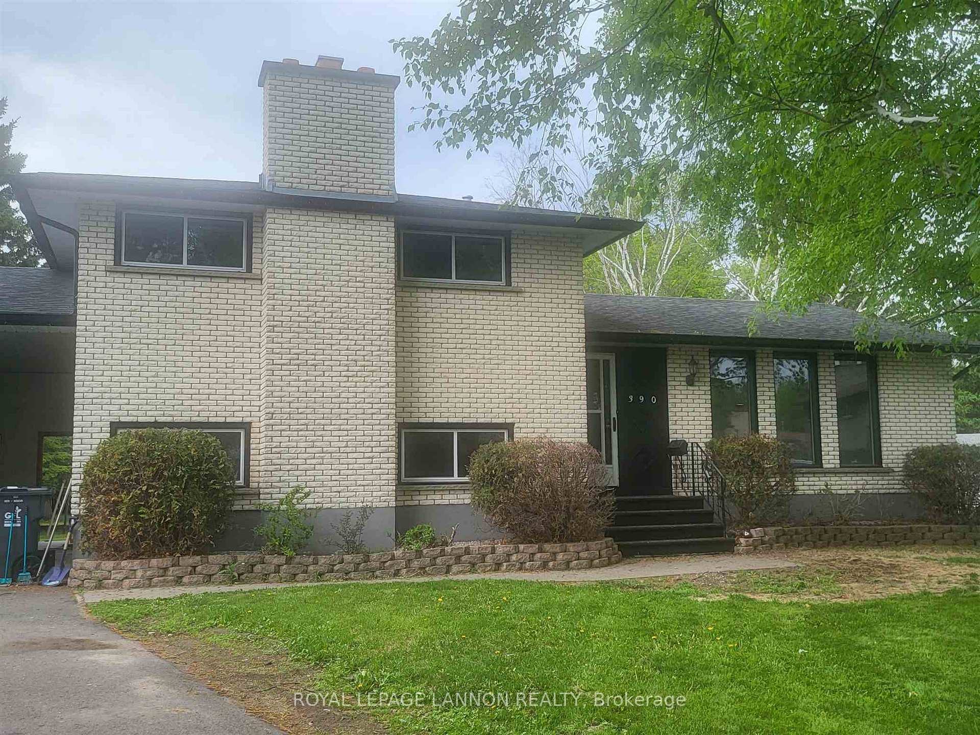 Photo 1 of 390 Lambton Pl., Thunder Bay, Northwood Park — HOMEH