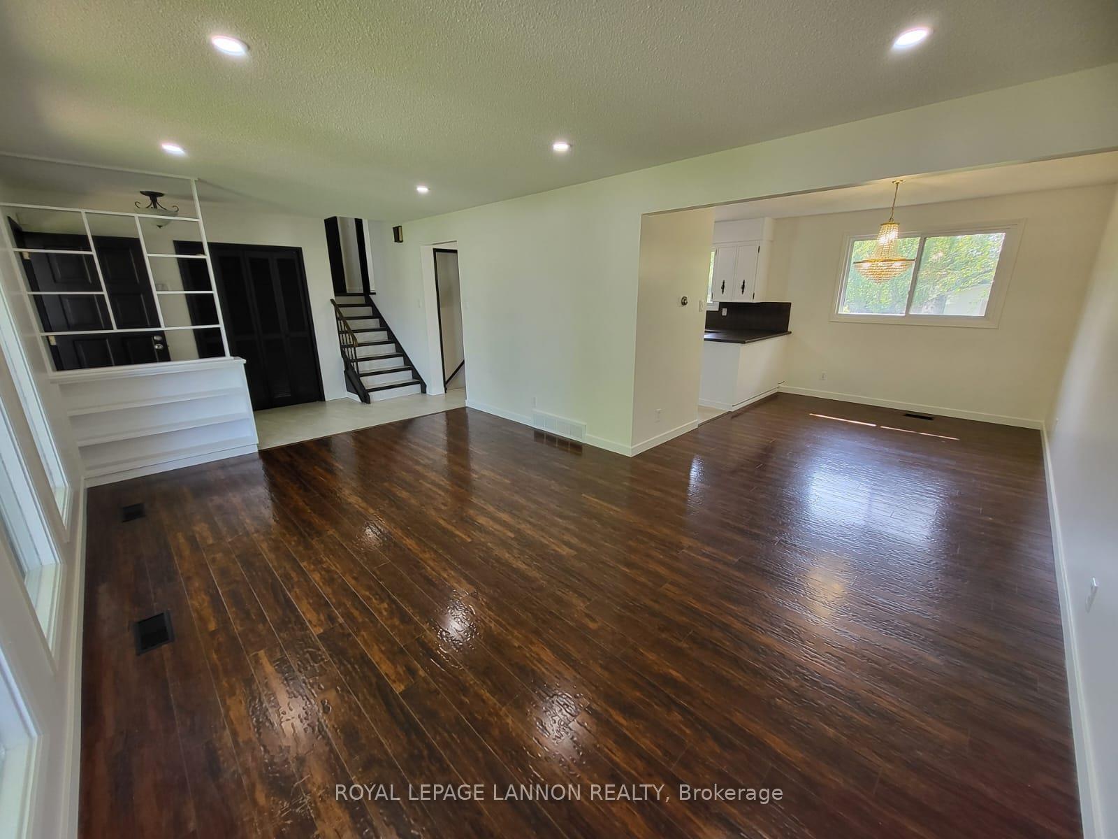 Photo 6 of 390 Lambton Pl., Thunder Bay, Northwood Park — HOMEH