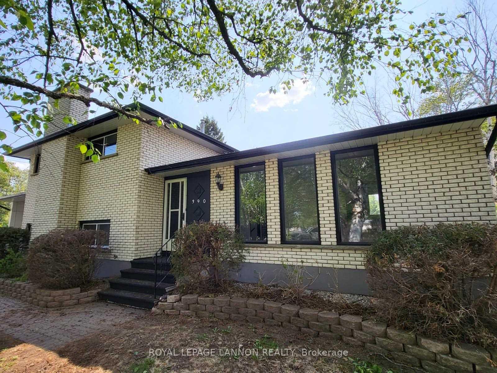 Photo 7 of 390 Lambton Pl., Thunder Bay, Northwood Park — HOMEH