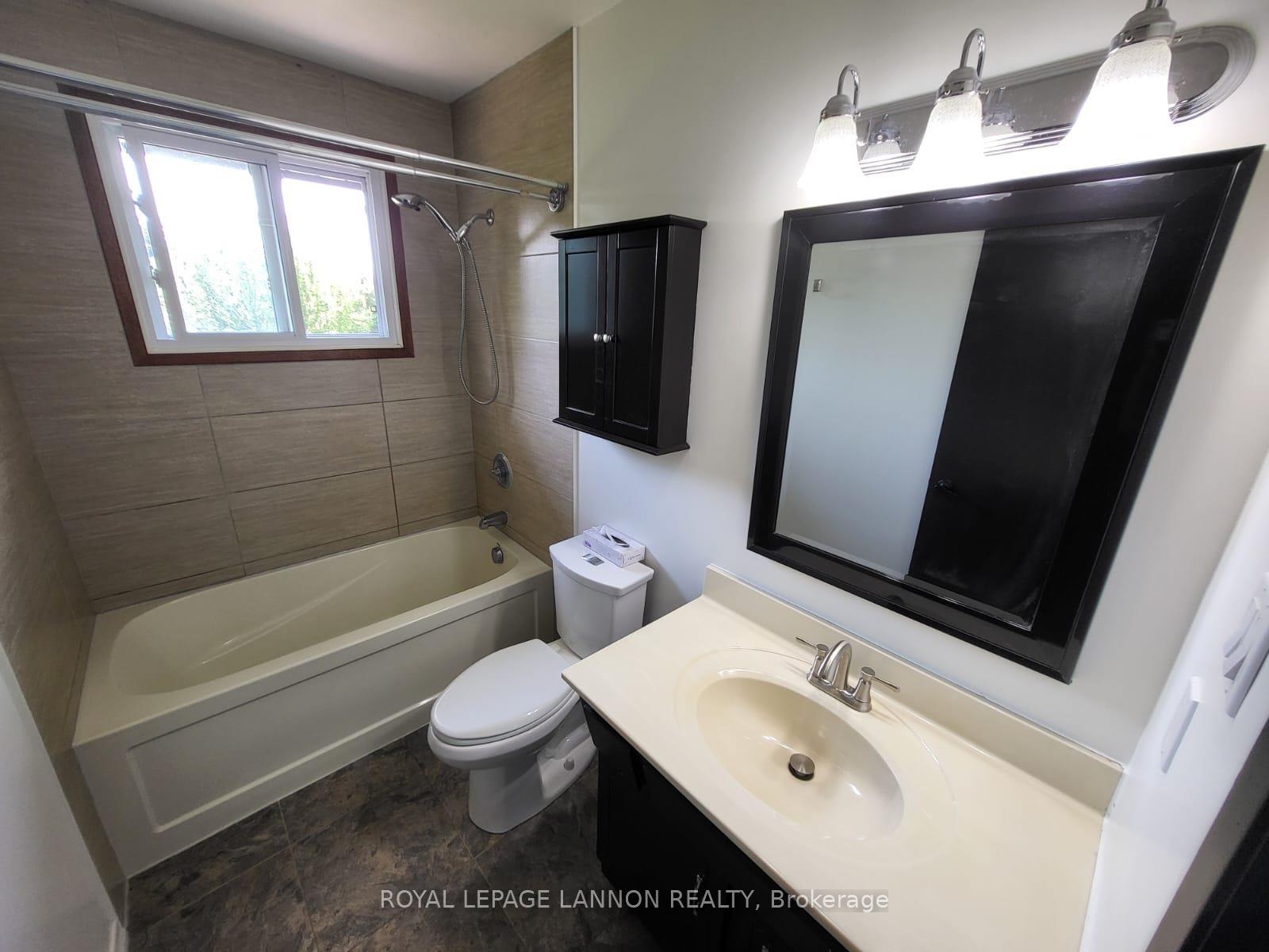 Photo 28 of 390 Lambton Pl., Thunder Bay, Northwood Park — HOMEH