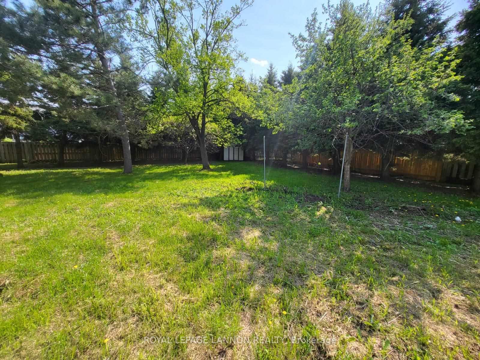 Photo 41 of 390 Lambton Pl., Thunder Bay, Northwood Park — HOMEH
