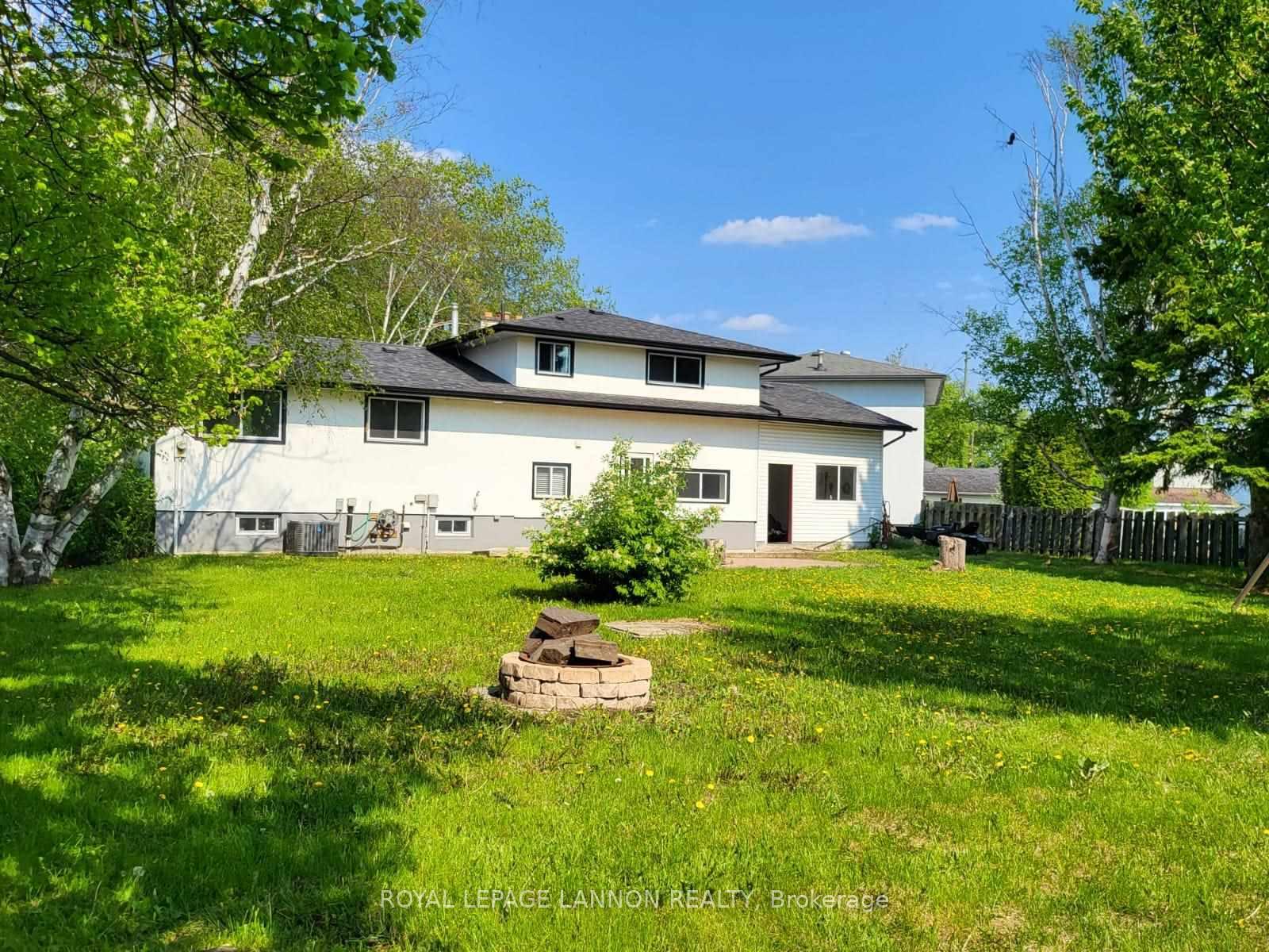 Photo 44 of 390 Lambton Pl., Thunder Bay, Northwood Park — HOMEH