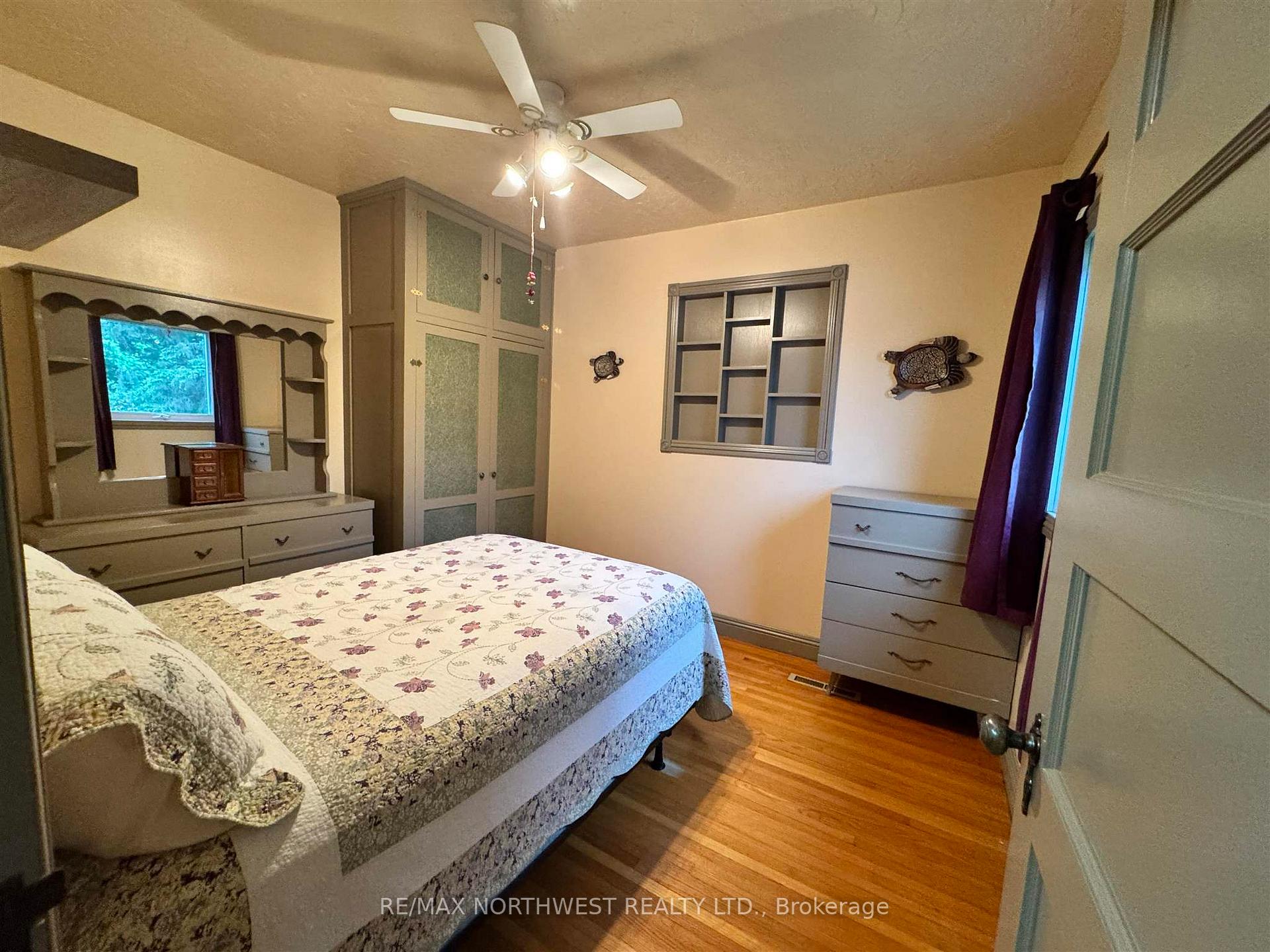 Photo 23 of 616 Sixth Street, Kenora, Keewatin — HOMEH
