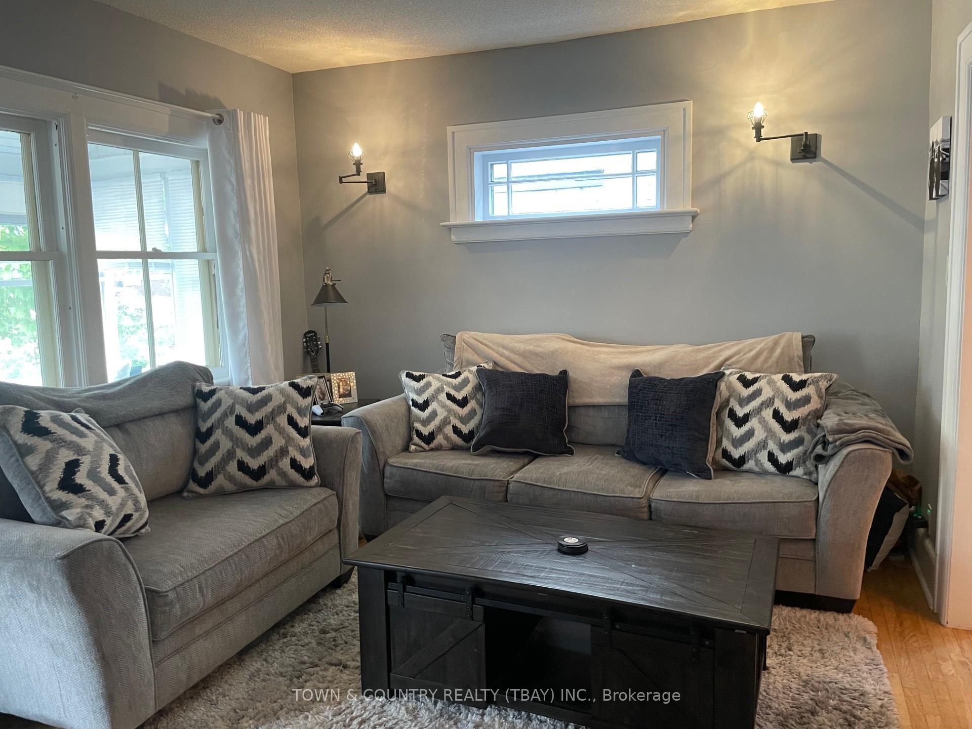 Photo 2 of 1421 Moodie Street E, Thunder Bay, Hyde Park — HOMEH