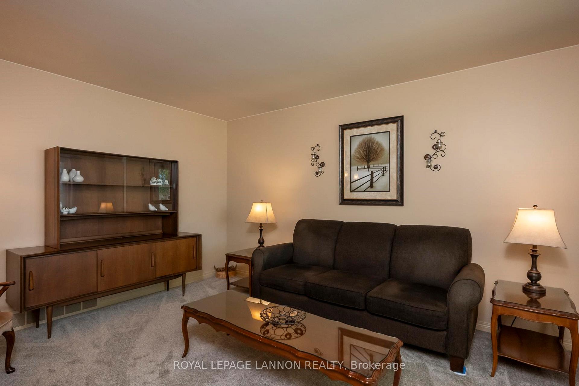 Photo 7 of 120 Black Bay Crescent, Thunder Bay, Current River — HOMEH