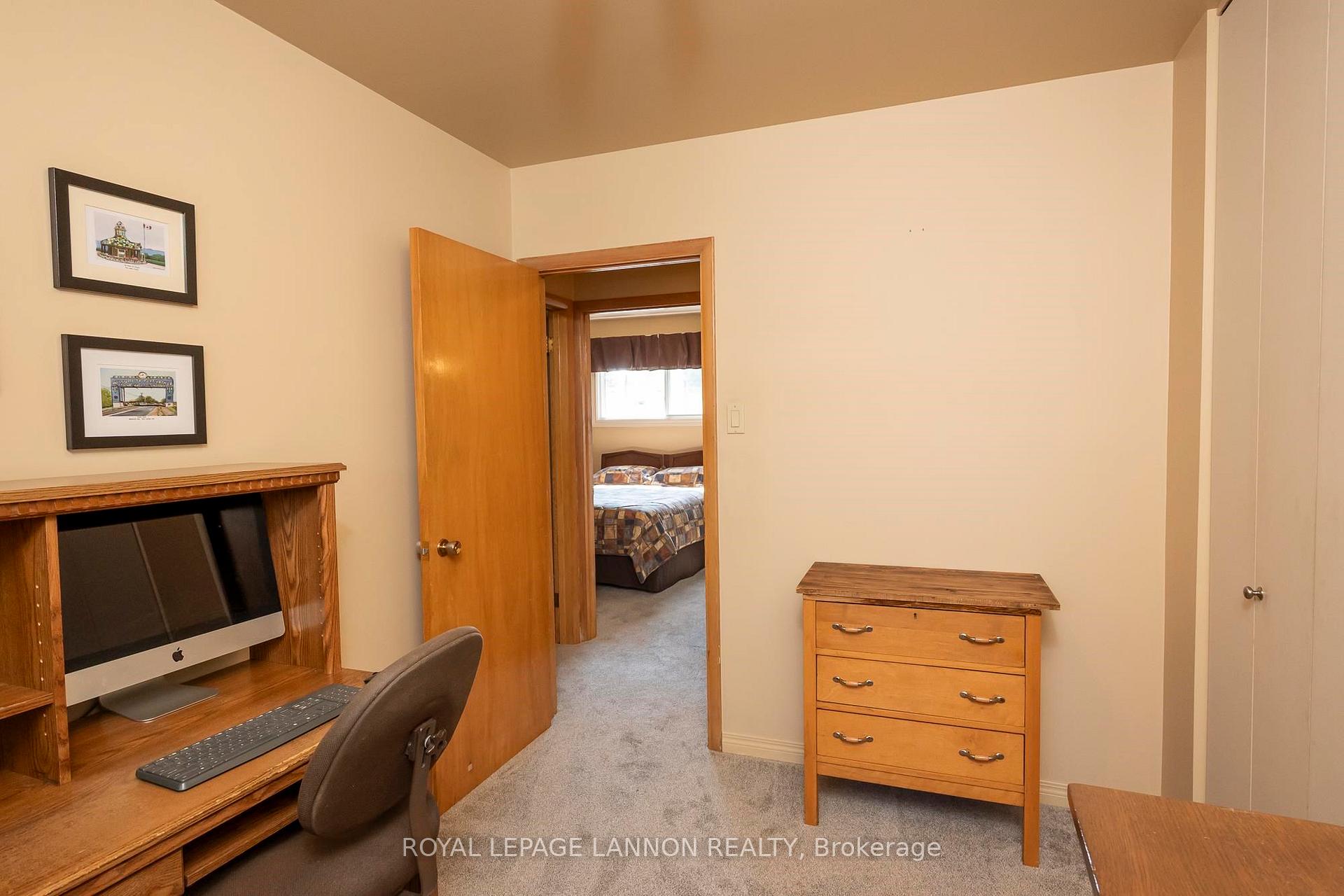 Photo 22 of 120 Black Bay Crescent, Thunder Bay, Current River — HOMEH