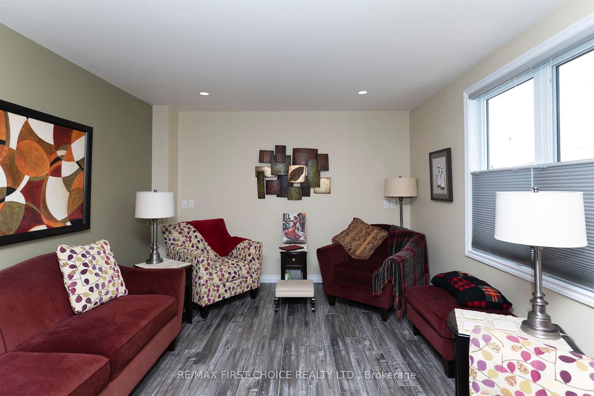 Photo 14 of 458 Rita Street, Thunder Bay, Current River — HOMEH
