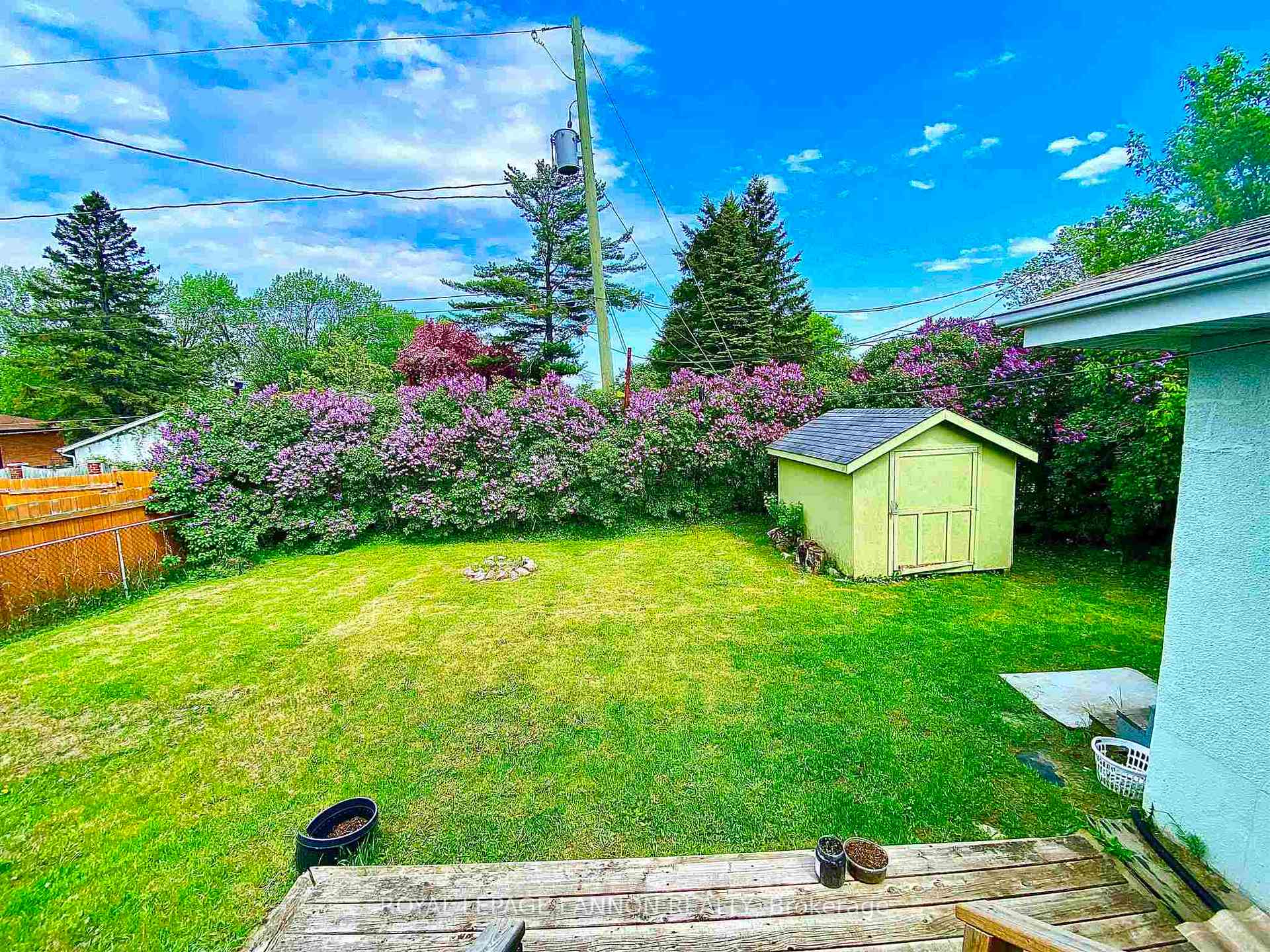Photo 2 of 116 Maplewood Street N, Thunder Bay, Edgewater Park — HOMEH