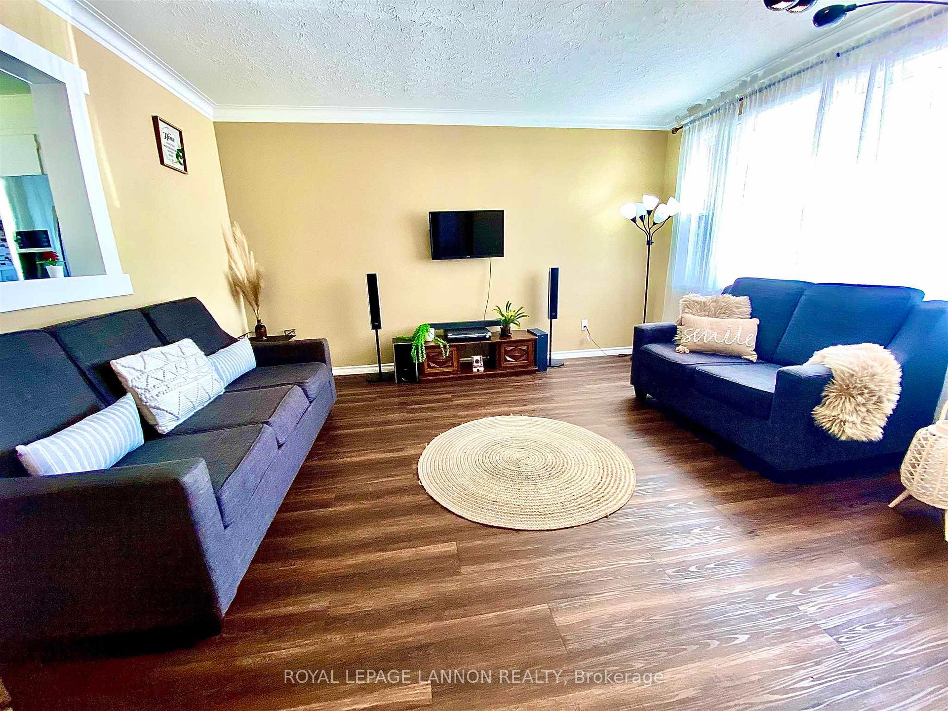 Photo 4 of 116 Maplewood Street N, Thunder Bay, Edgewater Park — HOMEH