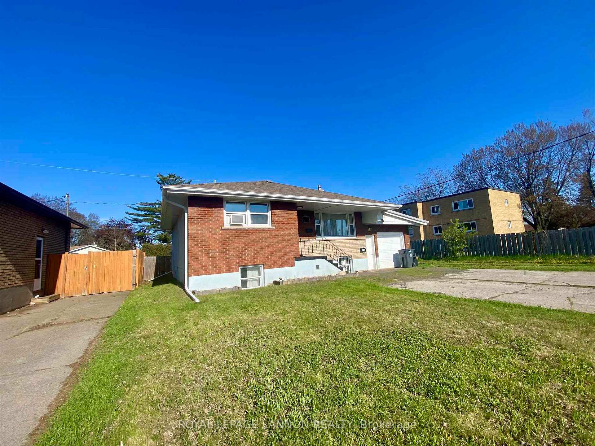 Photo 30 of 116 Maplewood Street N, Thunder Bay, Edgewater Park — HOMEH