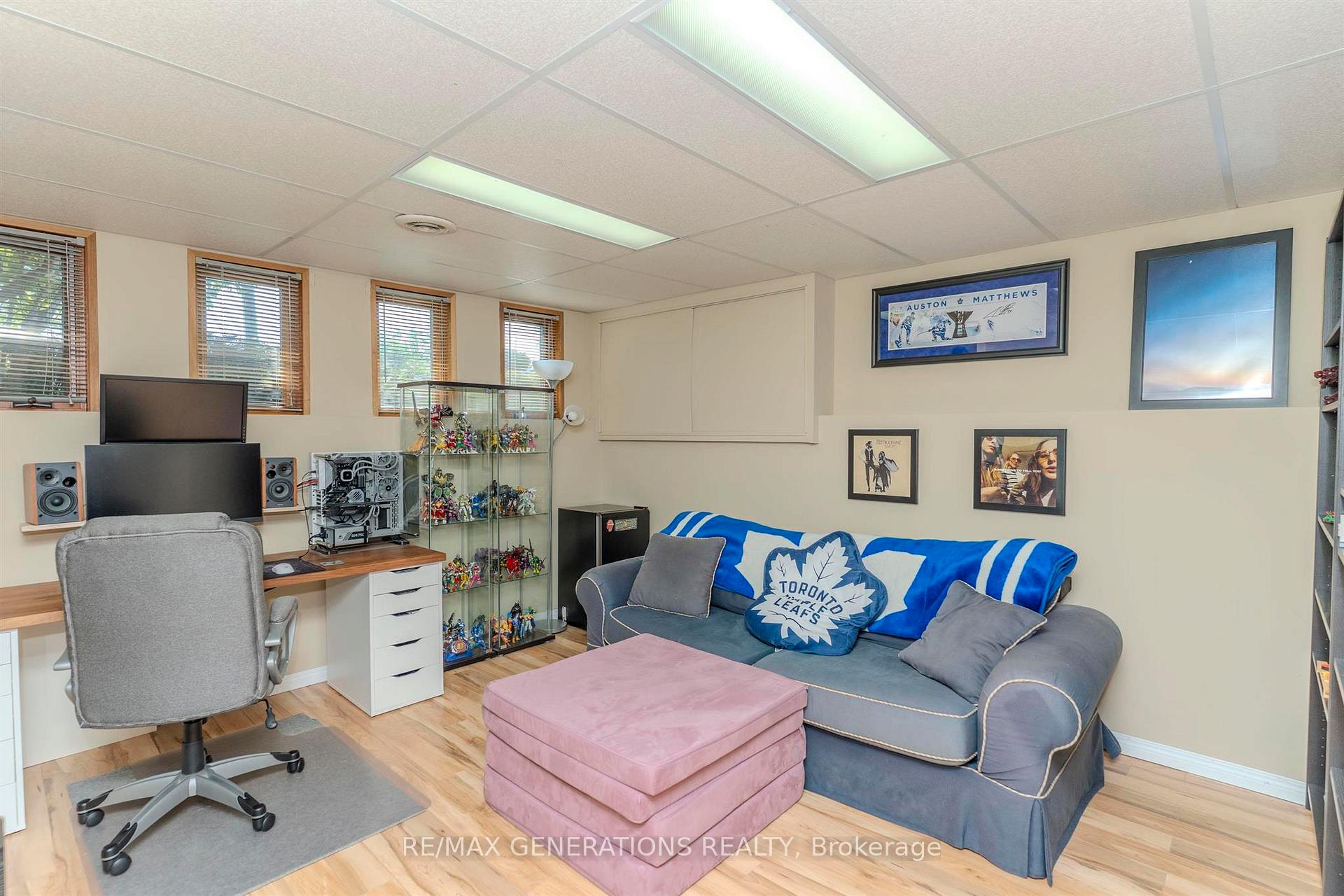 Photo 28 of 218 London Drive, Thunder Bay, Dawson Heights — HOMEH