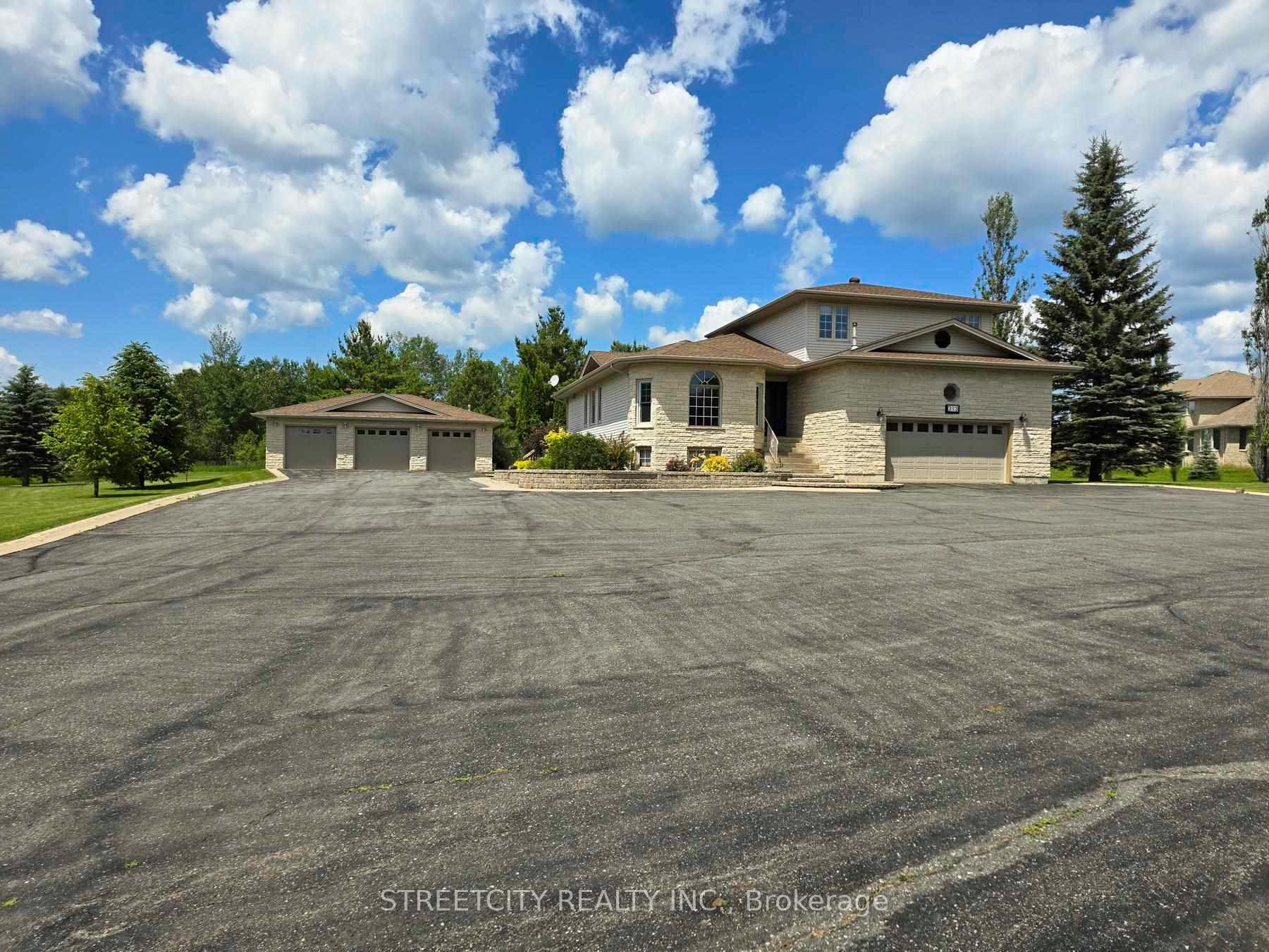 Photo 2 of 313 Cadillac Circle, Thunder Bay, McIntyre South — HOMEH