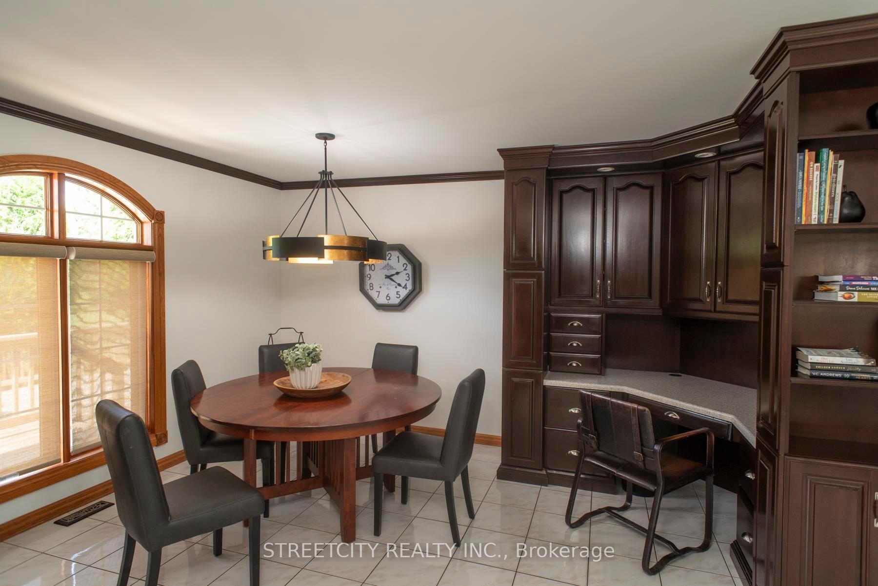 Photo 16 of 313 Cadillac Circle, Thunder Bay, McIntyre South — HOMEH
