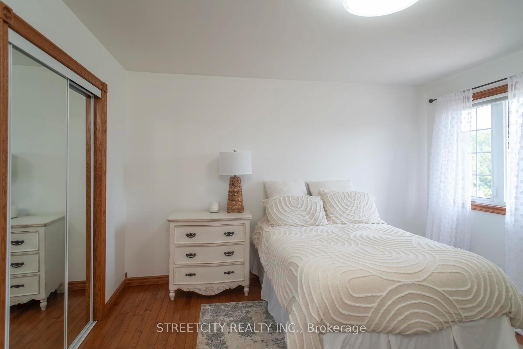 Photo 23 of 313 Cadillac Circle, Thunder Bay, McIntyre South — HOMEH