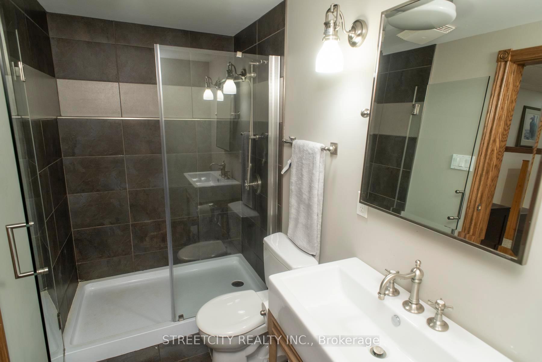 Photo 38 of 313 Cadillac Circle, Thunder Bay, McIntyre South — HOMEH