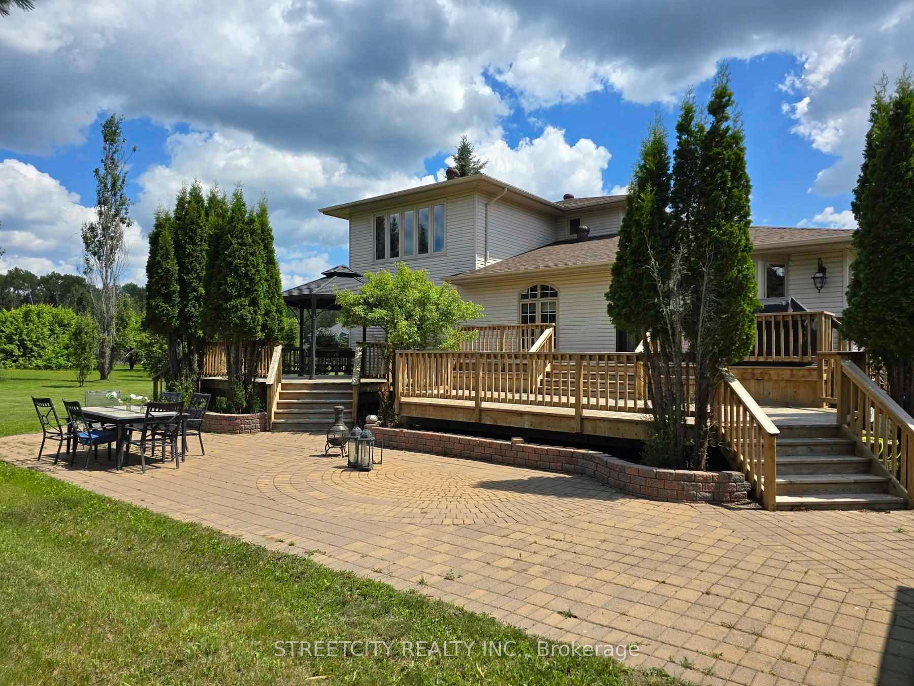Photo 45 of 313 Cadillac Circle, Thunder Bay, McIntyre South — HOMEH