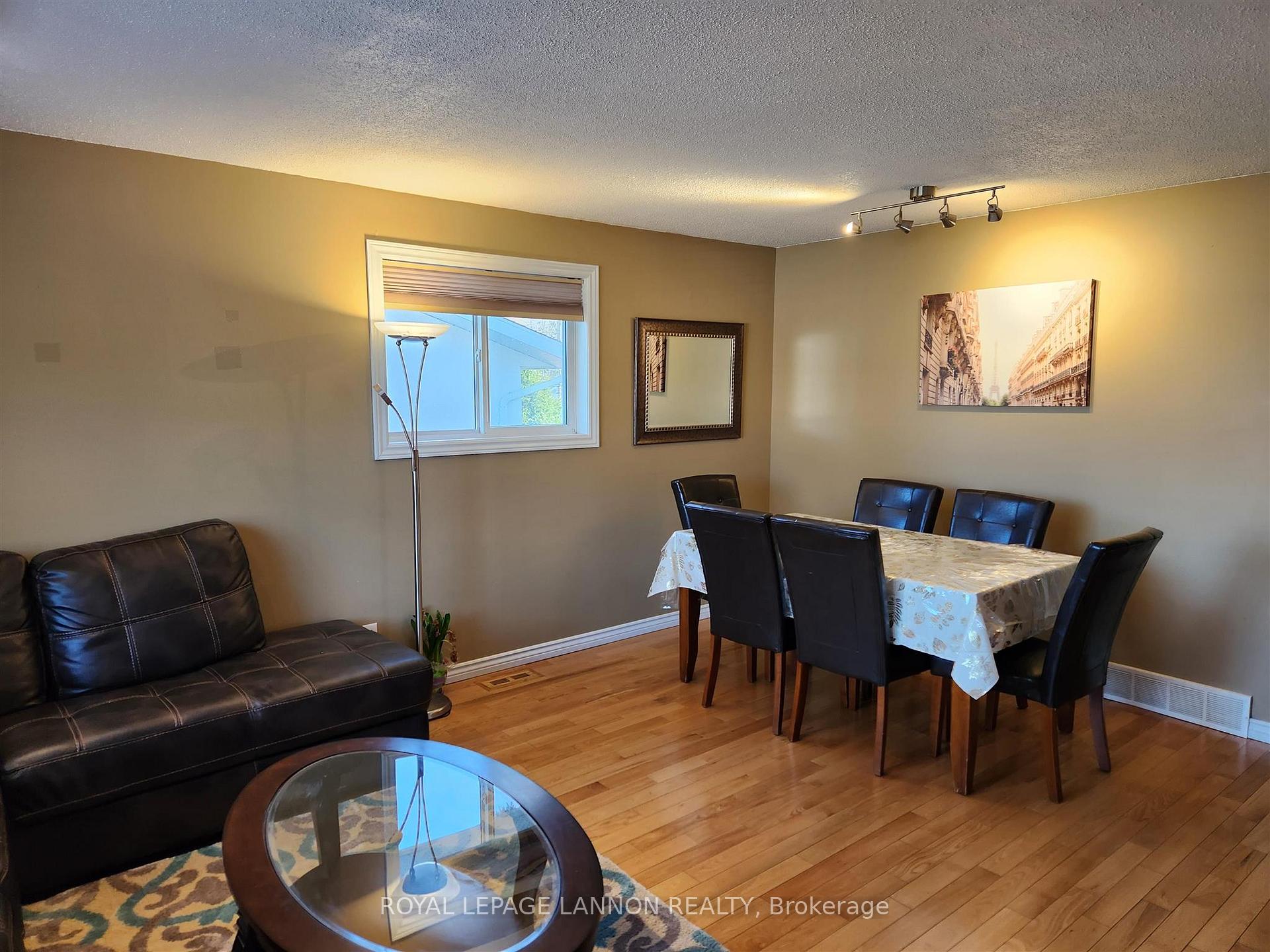 Photo 10 of 417 Valley Street, Thunder Bay, John Street North — HOMEH