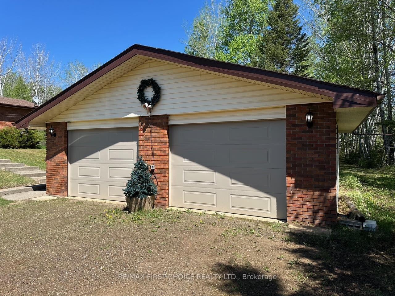 Photo 34 of 5496 Mapleward Road, Thunder Bay, McIntyre South — HOMEH