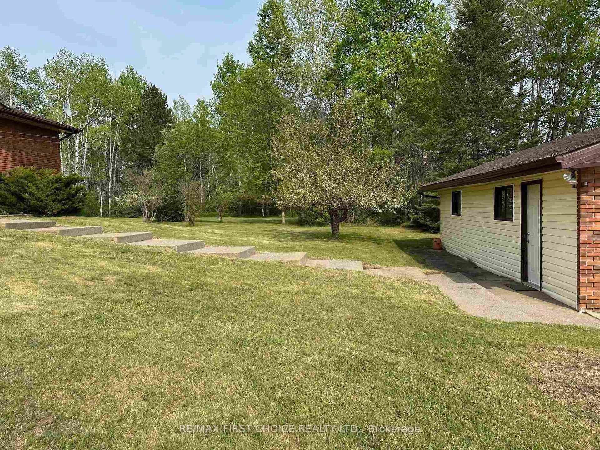 Photo 35 of 5496 Mapleward Road, Thunder Bay, McIntyre South — HOMEH