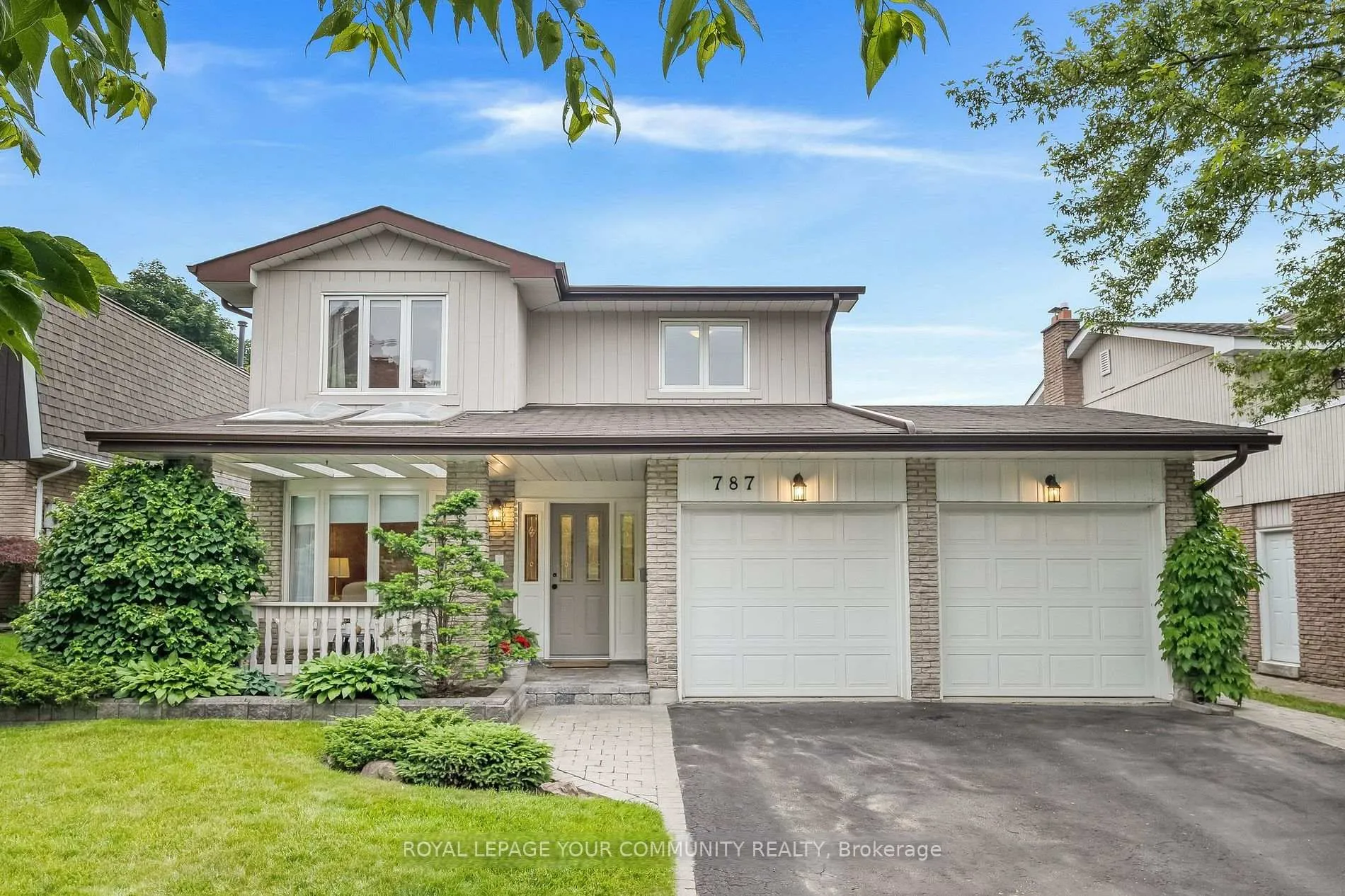 Photo 1 of 787 Hedgerow Place, Pickering, Amberlea — HOMEH
