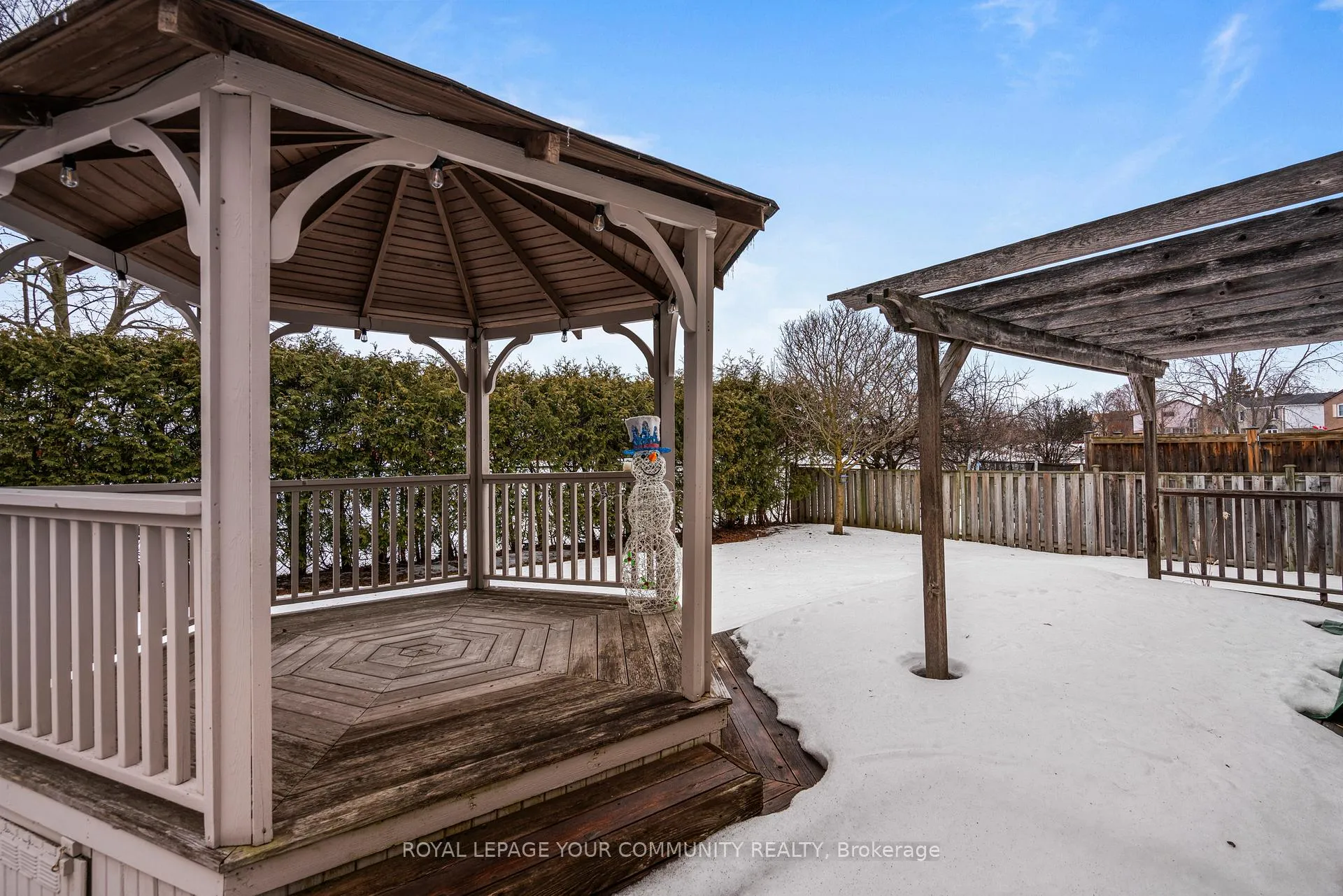 Photo 27 of 787 Hedgerow Place, Pickering, Amberlea — HOMEH