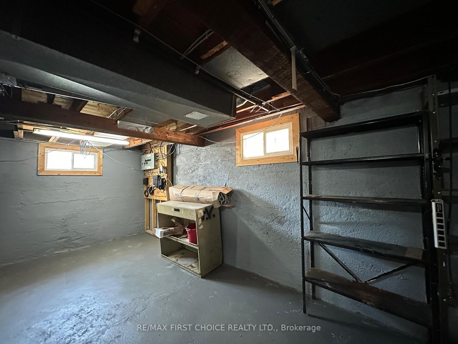 Photo 15 of 340 Hill Street S, Thunder Bay, Academy Heights — HOMEH