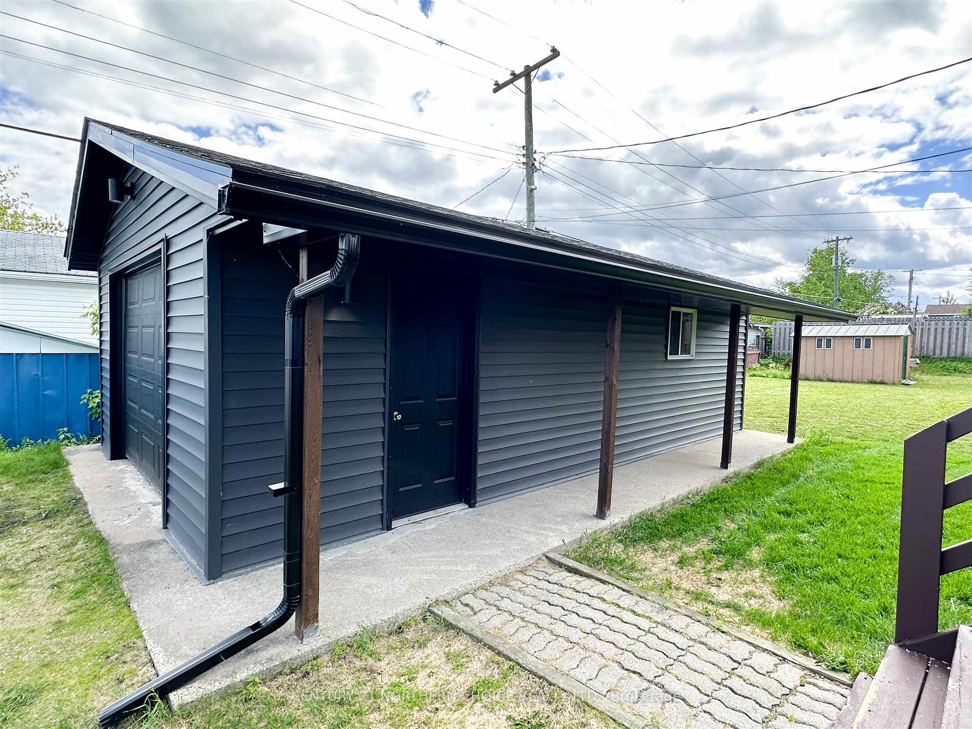 Photo 23 of 124 Dickenson Road, Red Lake — HOMEH