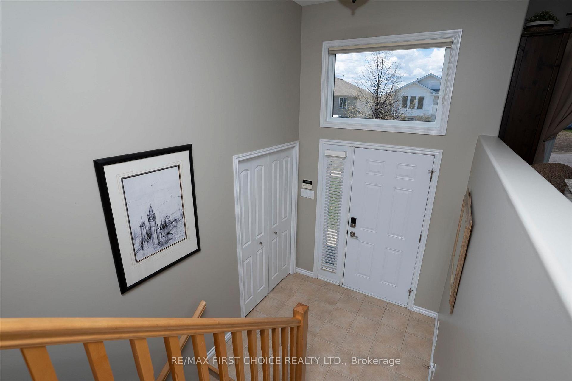 Photo 4 of 159 Saxon Drive, Thunder Bay, John Street North — HOMEH