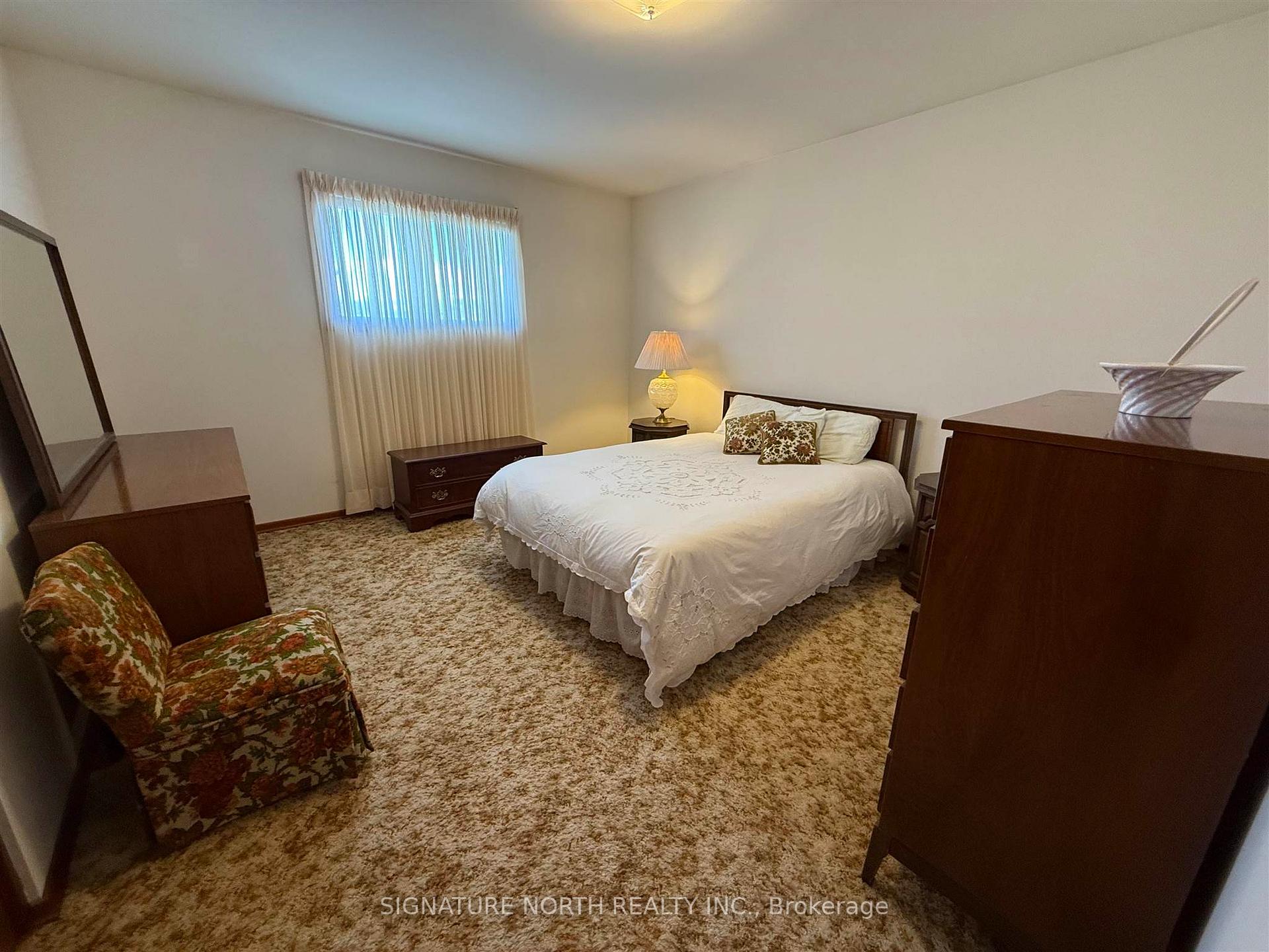 Photo 10 of 855 St. Clair Avenue, Thunder Bay, Shuniah — HOMEH