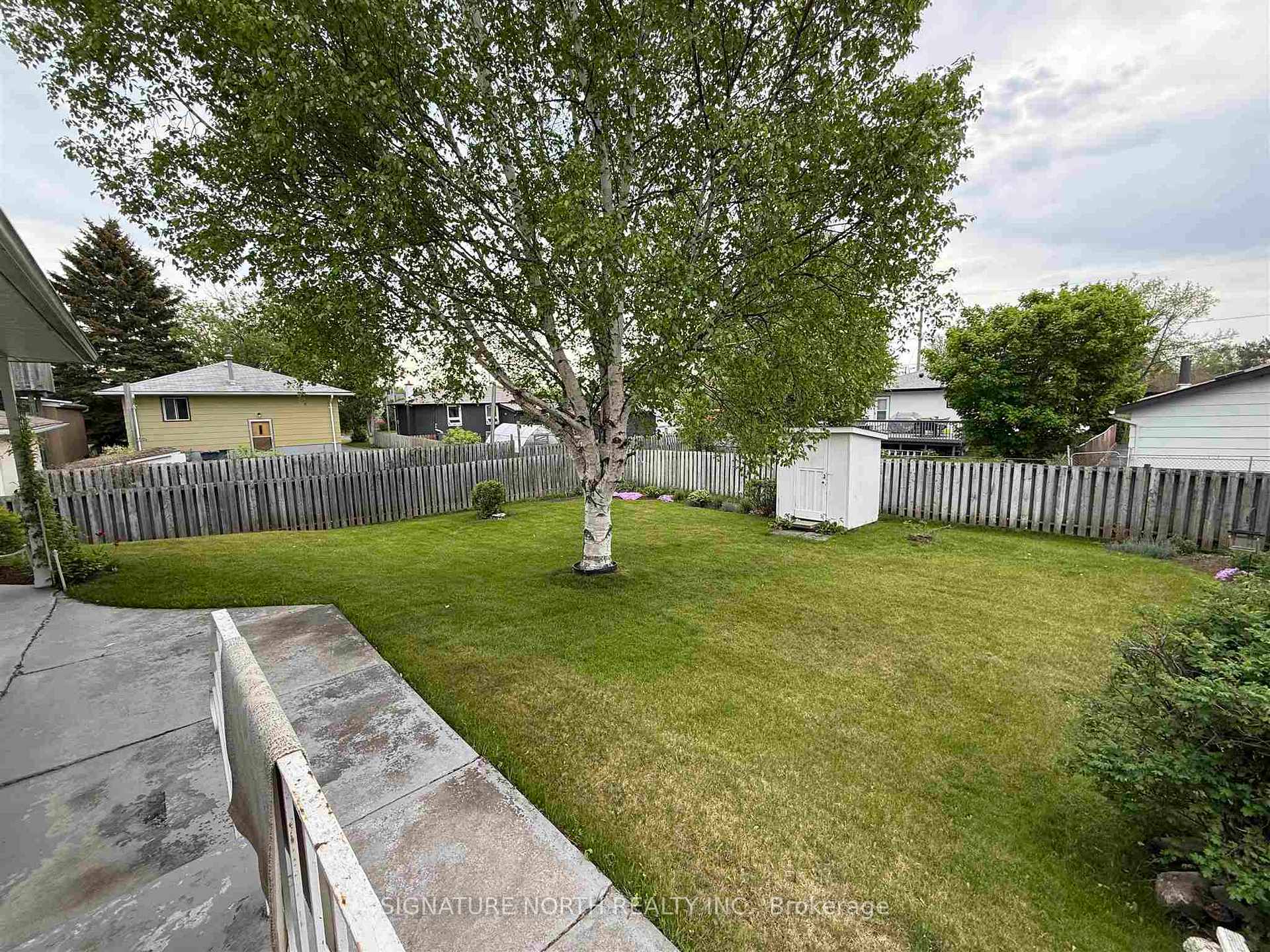 Photo 30 of 855 St. Clair Avenue, Thunder Bay, Shuniah — HOMEH