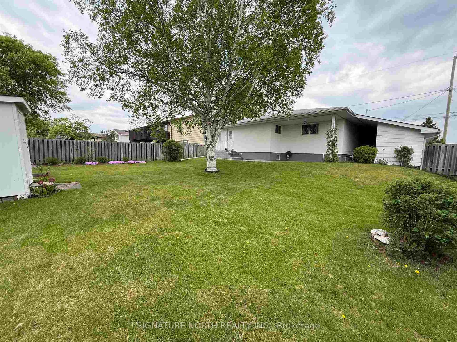 Photo 34 of 855 St. Clair Avenue, Thunder Bay, Shuniah — HOMEH