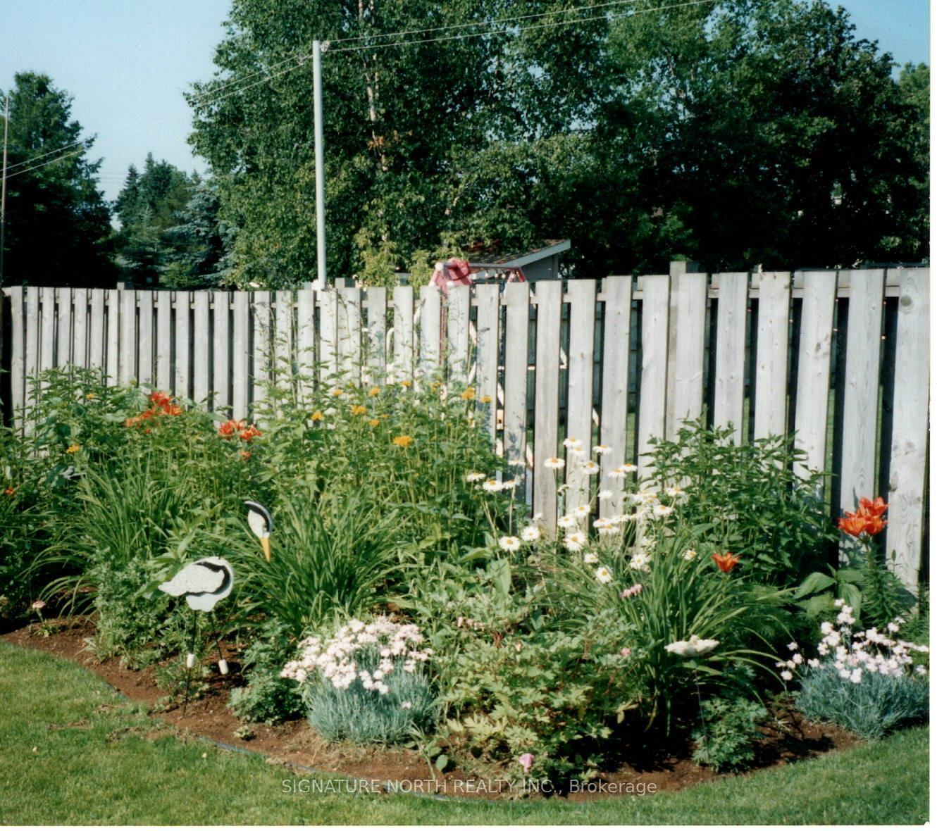 Photo 35 of 855 St. Clair Avenue, Thunder Bay, Shuniah — HOMEH