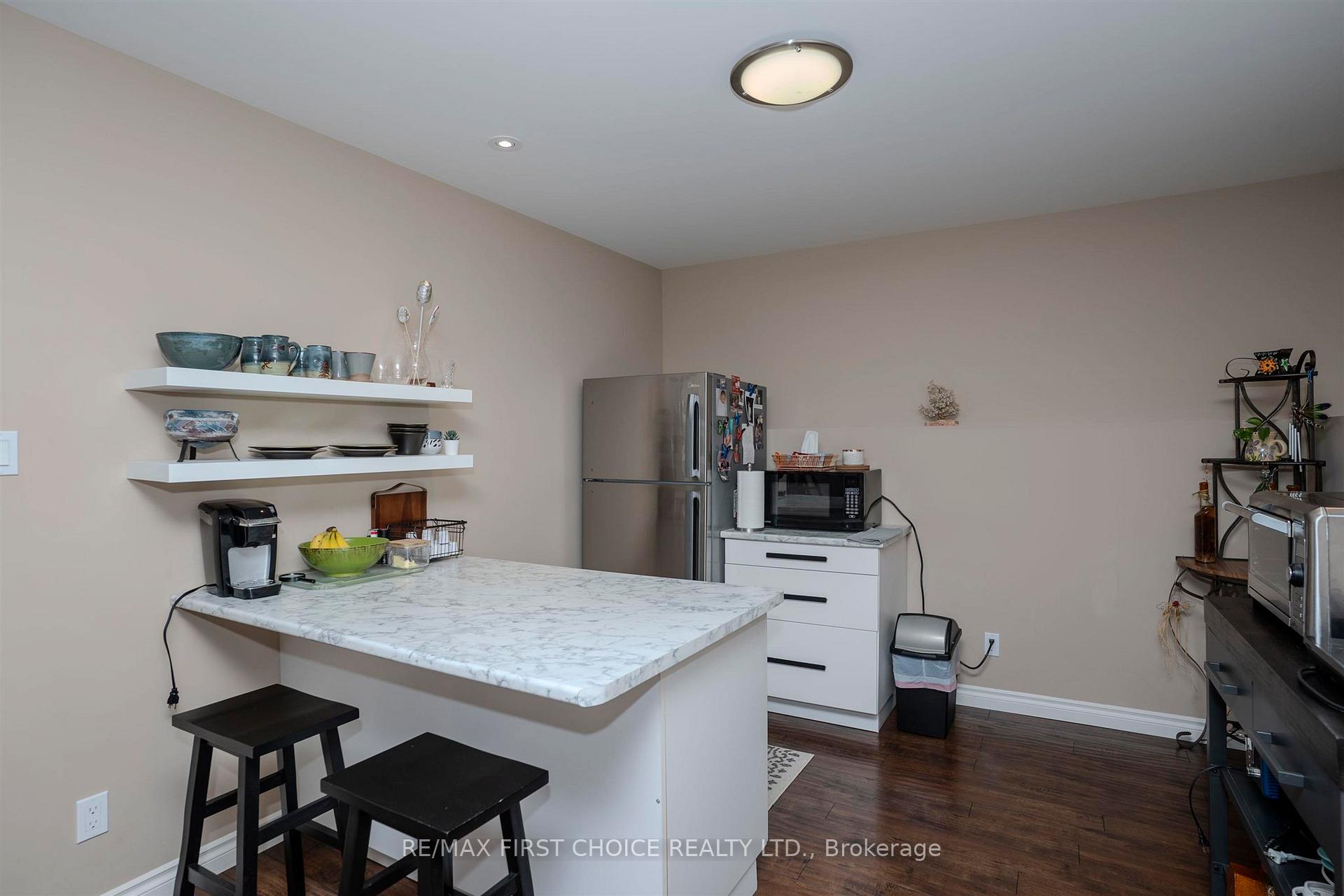 Photo 18 of 470 Gemstone Drive, Thunder Bay, Dawson Heights — HOMEH