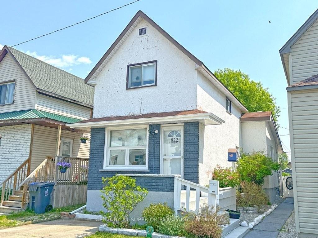 Photo 1 of 822 McIntosh Street, Thunder Bay, East End — HOMEH