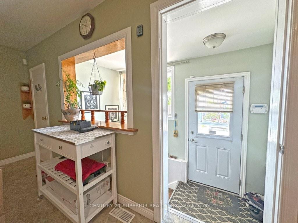 Photo 36 of 822 McIntosh Street, Thunder Bay, East End — HOMEH