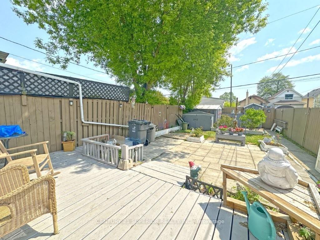 Photo 45 of 822 McIntosh Street, Thunder Bay, East End — HOMEH