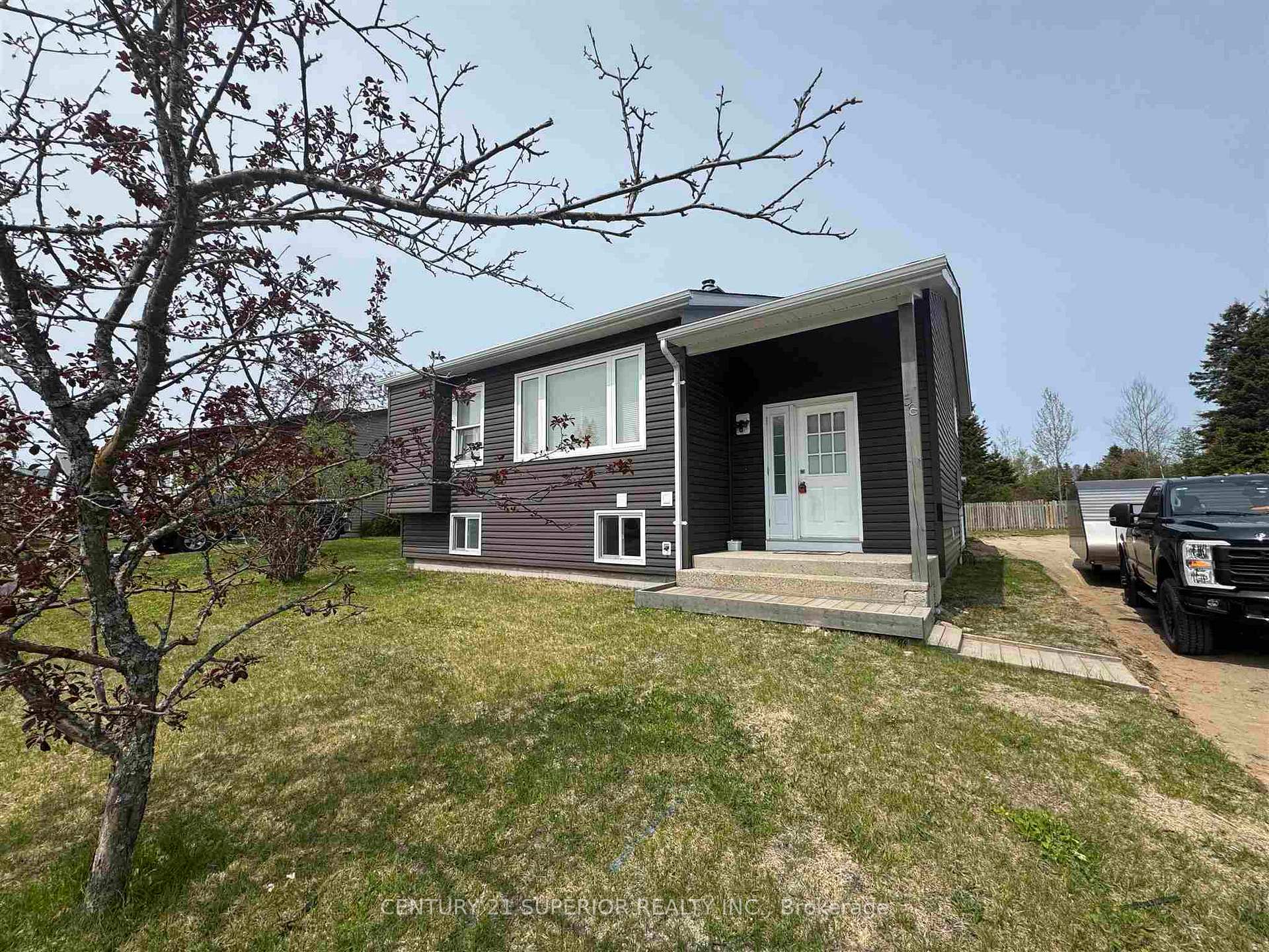 Photo 2 of 58 Hemlo Drive, Marathon — HOMEH