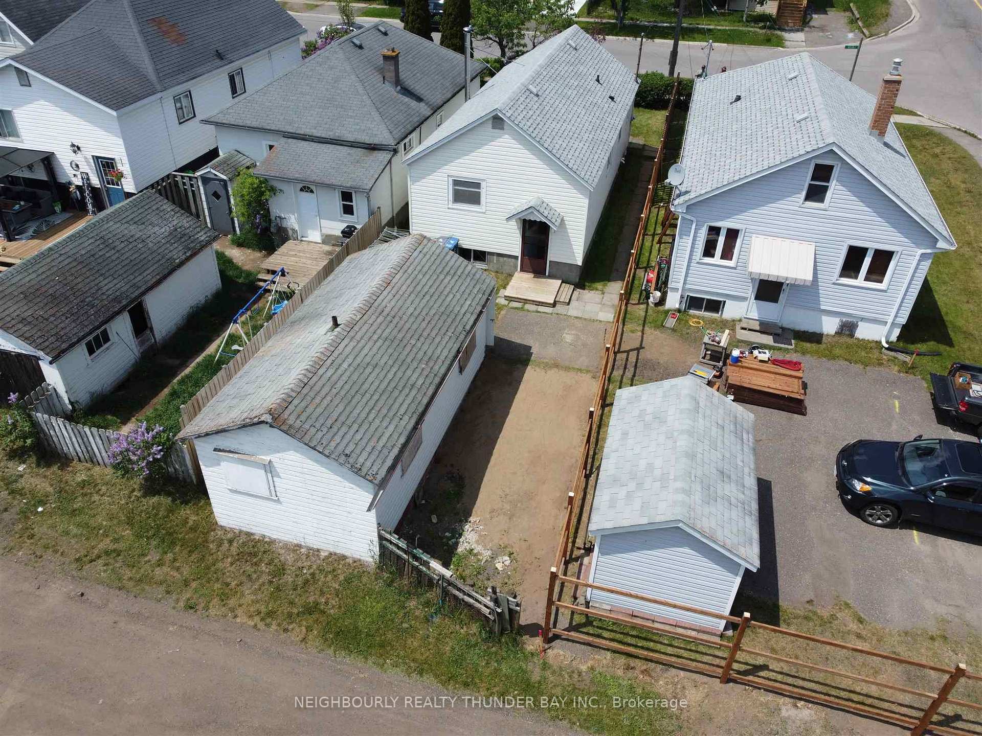 Photo 24 of 617 Helen Street, Thunder Bay, Court / Cumberland — HOMEH