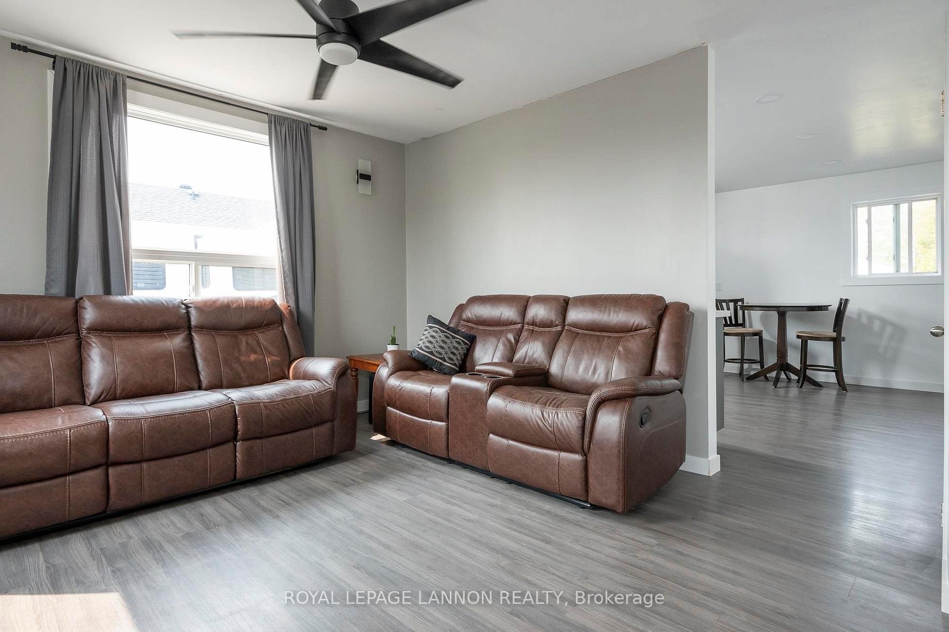 Photo 9 of 455 Leslie Avenue, Thunder Bay, Current River — HOMEH