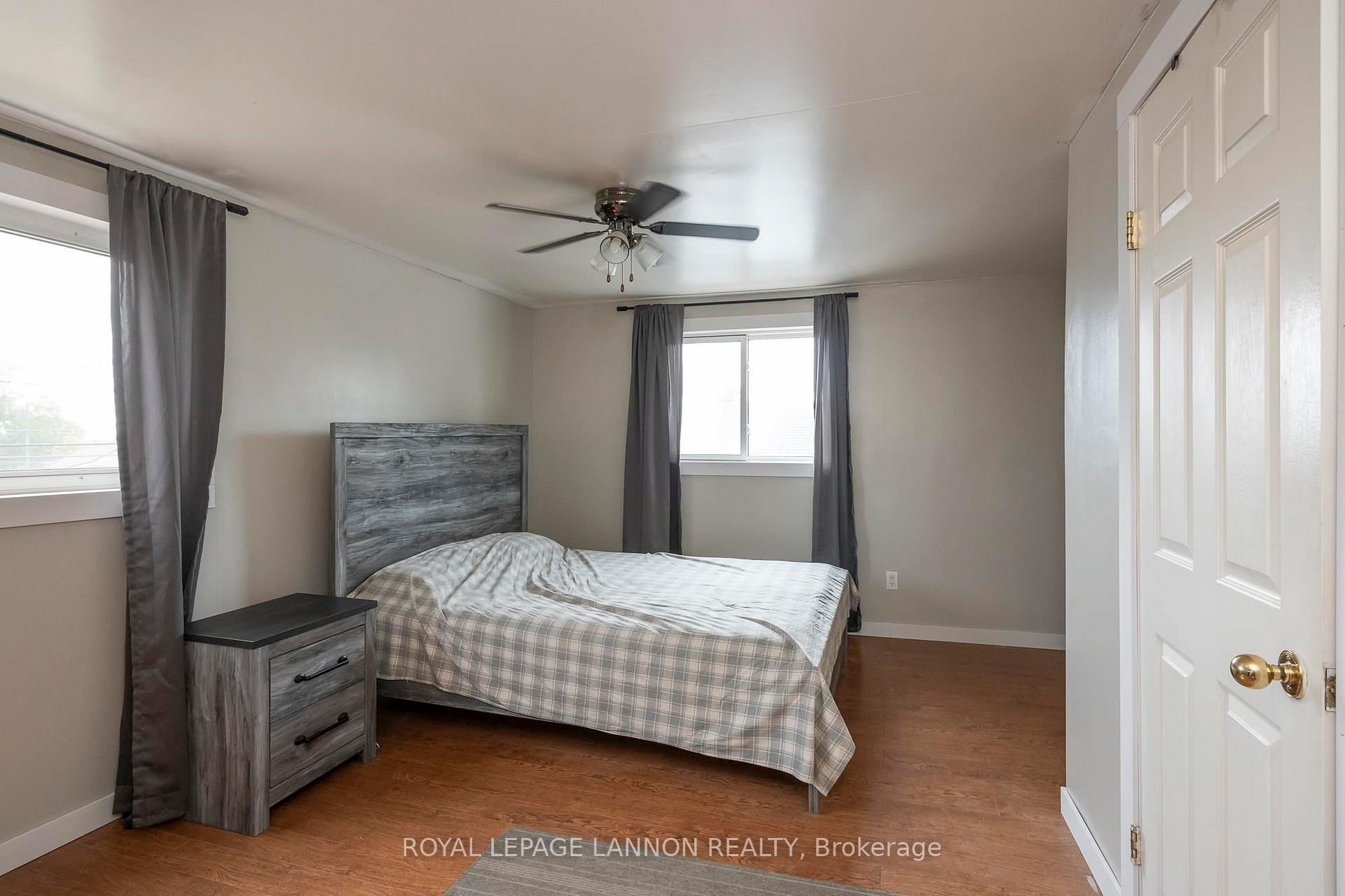 Photo 17 of 455 Leslie Avenue, Thunder Bay, Current River — HOMEH