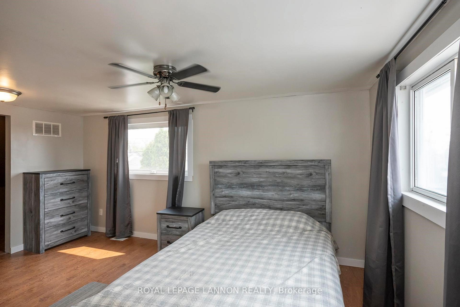 Photo 18 of 455 Leslie Avenue, Thunder Bay, Current River — HOMEH