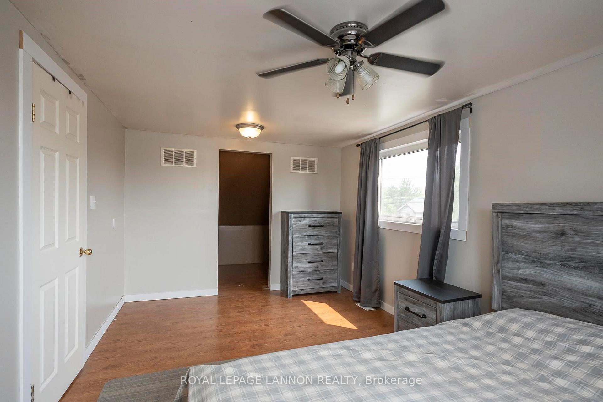 Photo 19 of 455 Leslie Avenue, Thunder Bay, Current River — HOMEH
