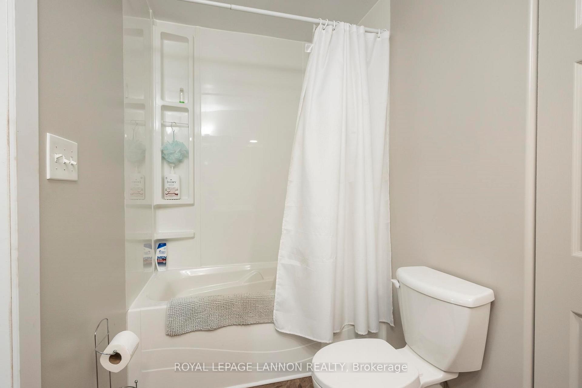 Photo 25 of 455 Leslie Avenue, Thunder Bay, Current River — HOMEH