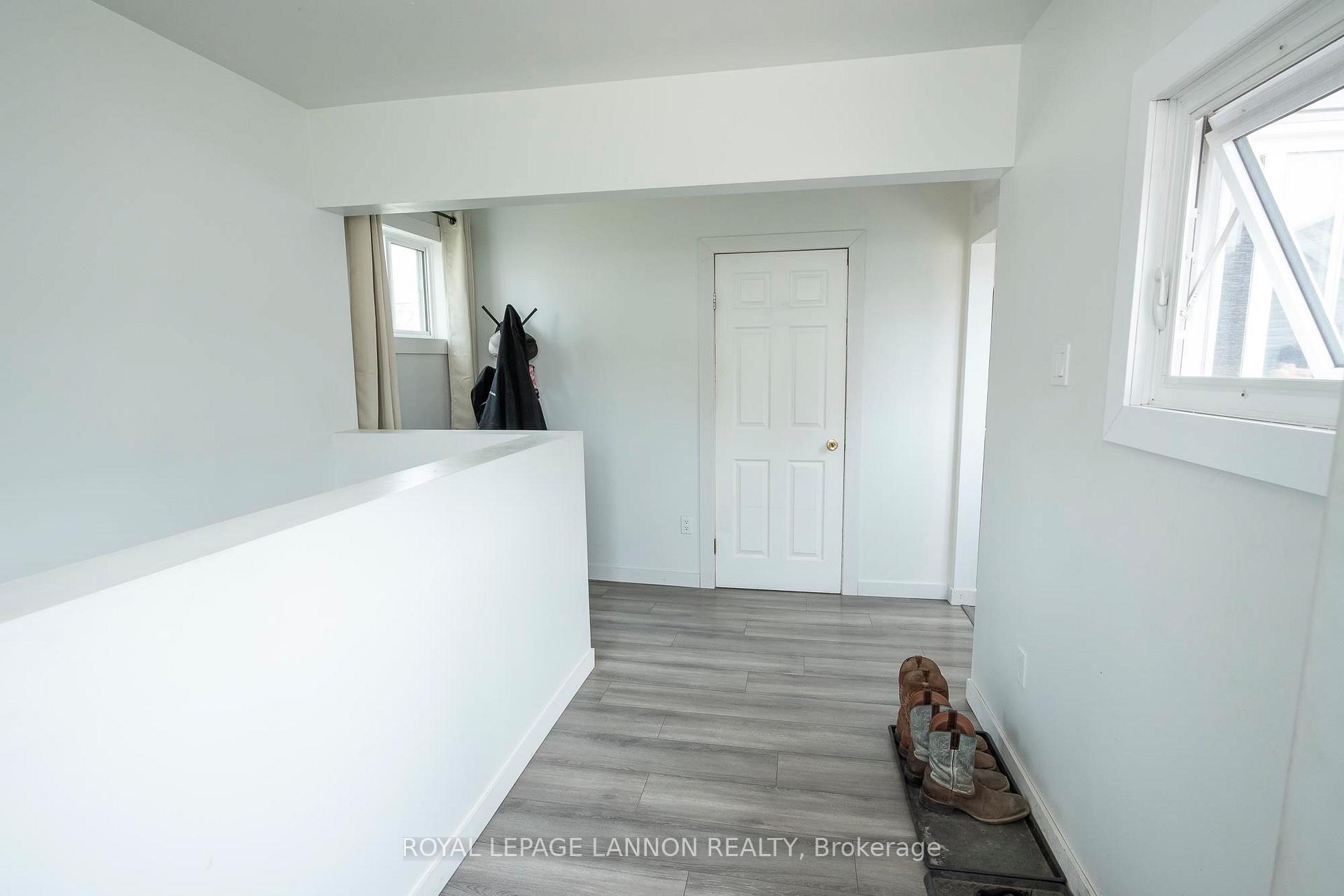 Photo 30 of 455 Leslie Avenue, Thunder Bay, Current River — HOMEH