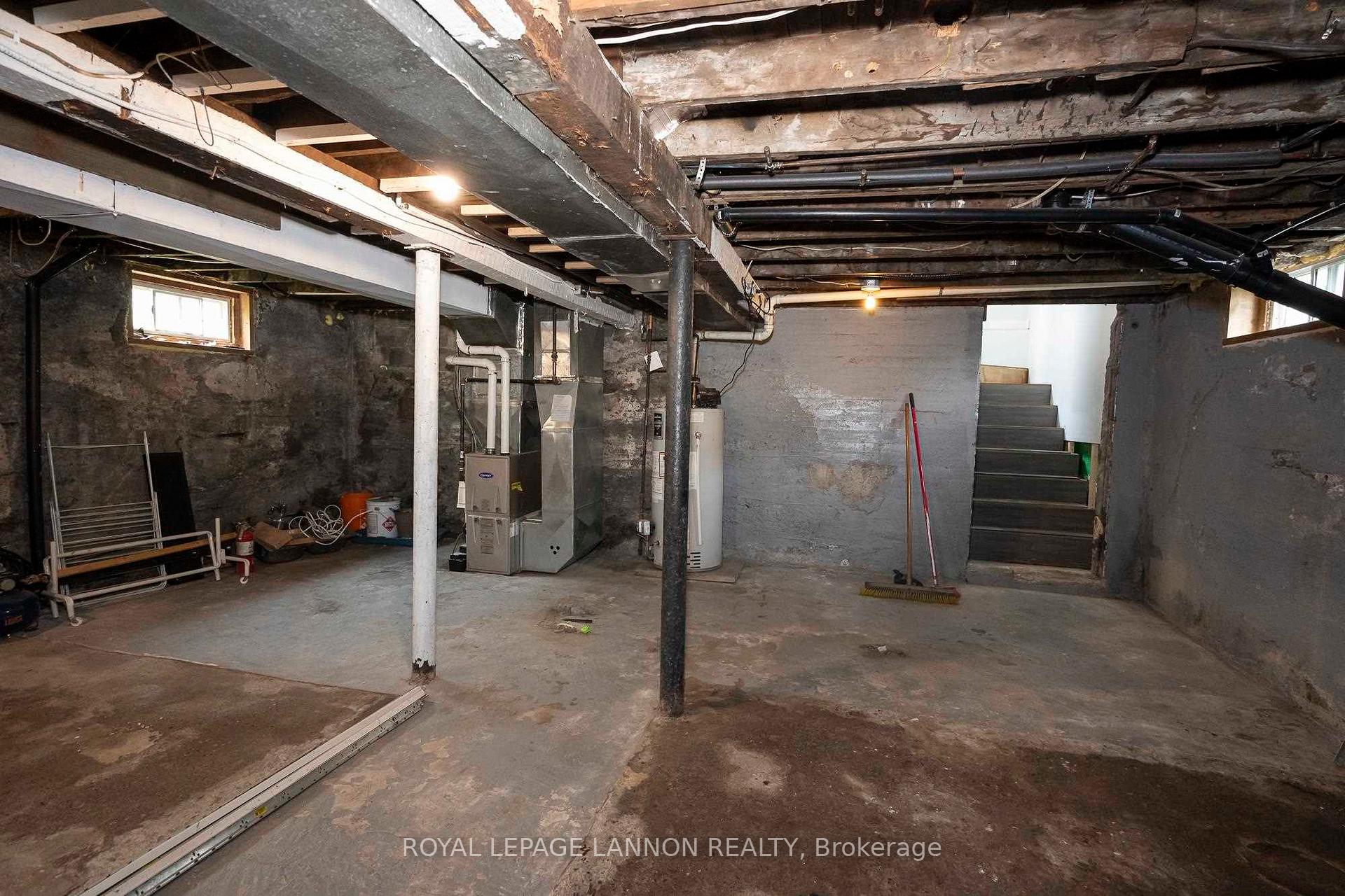 Photo 35 of 455 Leslie Avenue, Thunder Bay, Current River — HOMEH