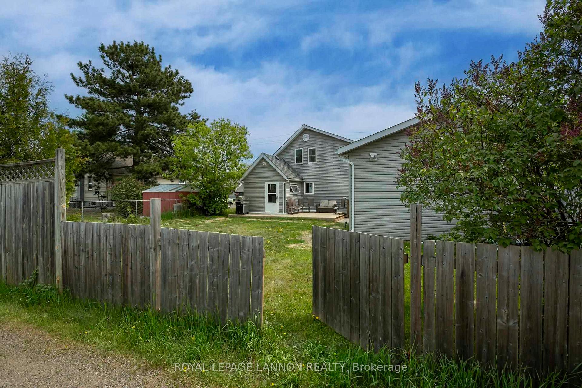 Photo 45 of 455 Leslie Avenue, Thunder Bay, Current River — HOMEH