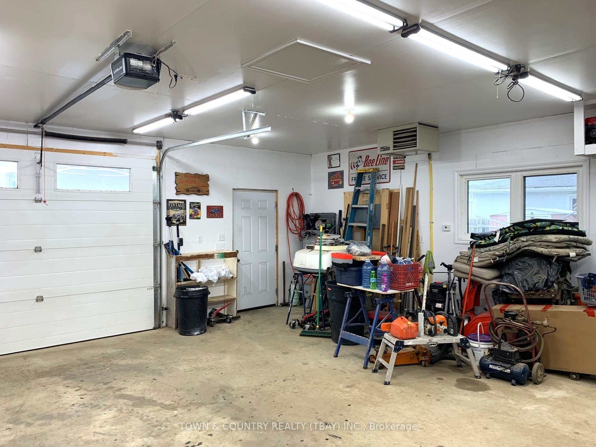 Photo 14 of 456 James St S, Thunder Bay, Green Acres — HOMEH