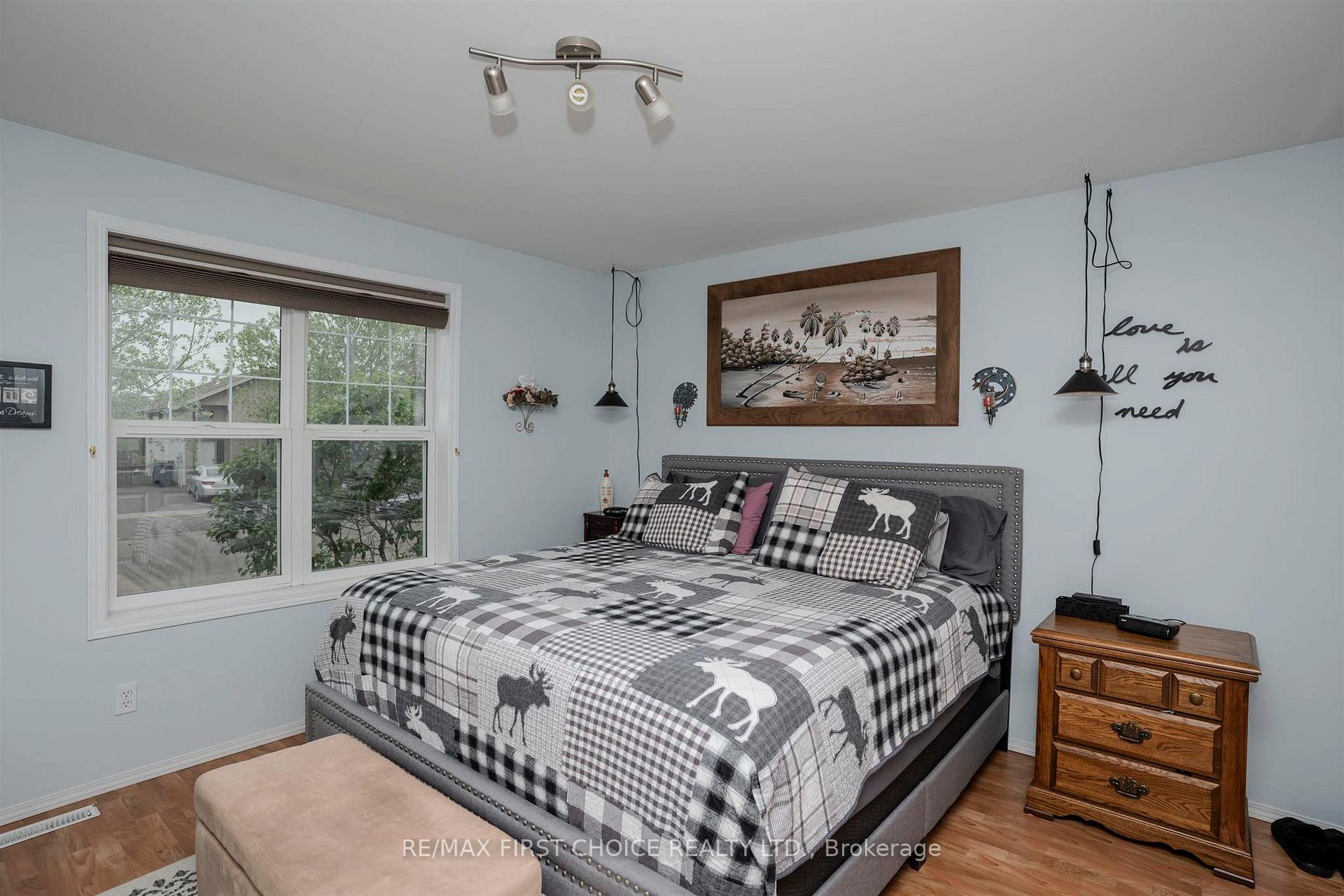 Photo 26 of 301 Caribou Crescent, Thunder Bay, Parkdale — HOMEH