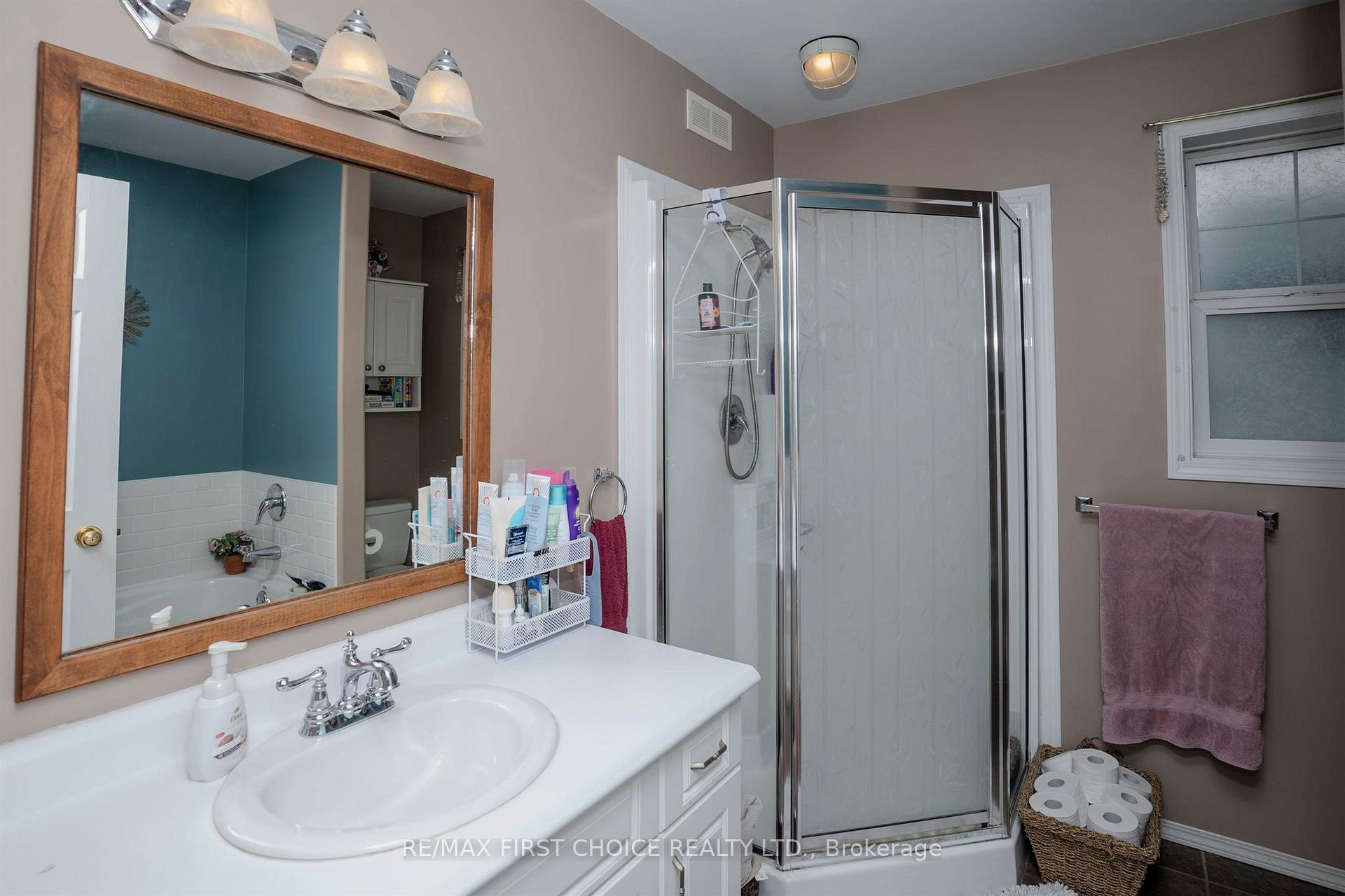 Photo 27 of 301 Caribou Crescent, Thunder Bay, Parkdale — HOMEH